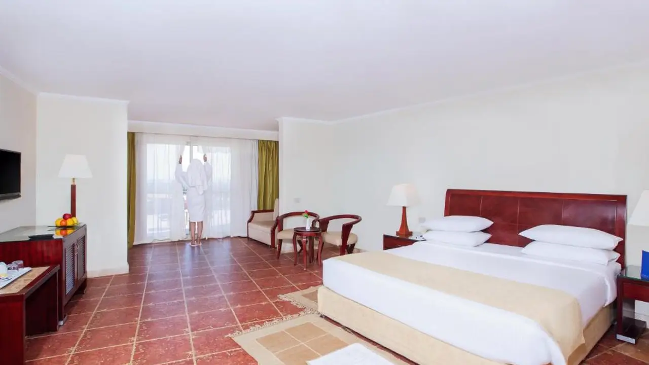 الفندق كورال سي بيتش & أكوا بارك - العين السخنة